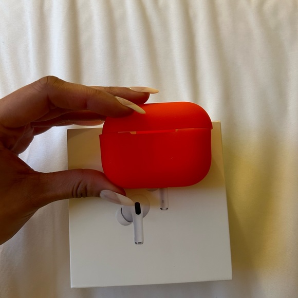 ❌SOLD ❌ NEW AirPods Pro (2nd Generation) with case! - Picture 6 of 9